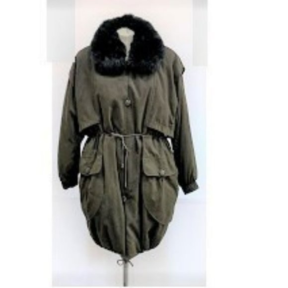 3-in-1 Coat with Detachable Fur Vest - Picture 2 of 11